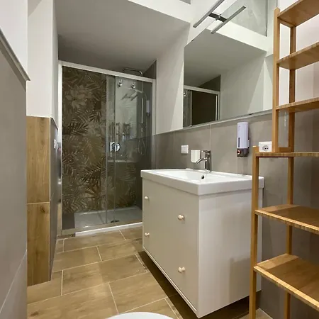 Pensjonat La Quas At Palermo